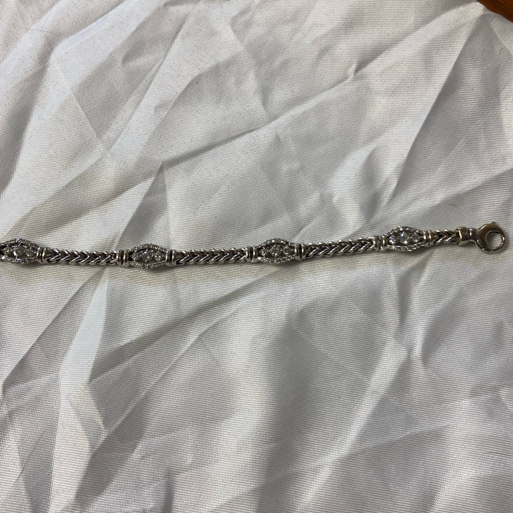 Unique diamond bracelet